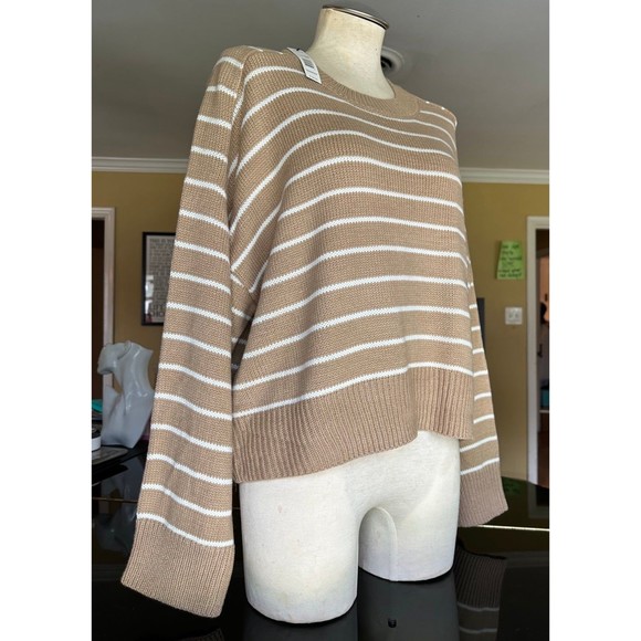 NEW Tahari Tan & White Saddle Stripe Cropped Boxy Crewneck Sweater Wide Cuff - Picture 4 of 12